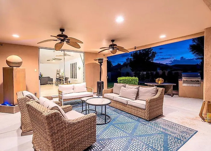 Apartment Stunning 5 Bed Luxury Oasis Heated Pool Hot Tub